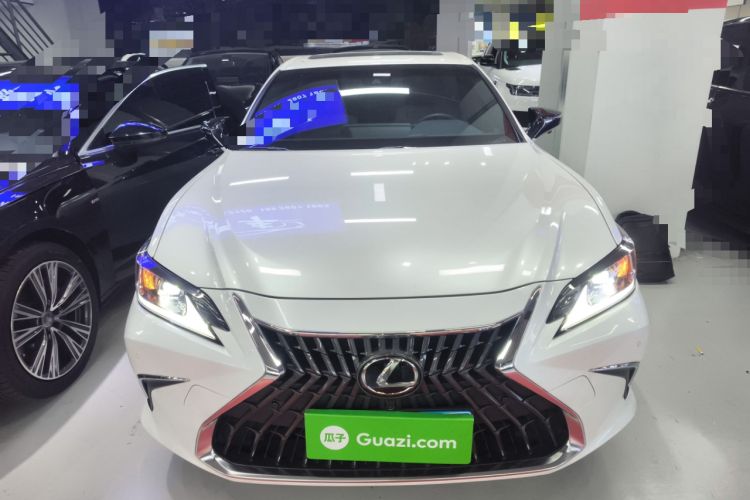Used Lexus ES 2022 200 Excellence Edition
