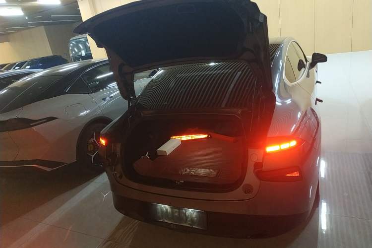 Used XPeng P7 2022 480E+