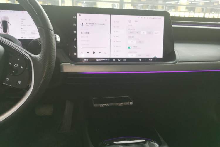 Used XPeng P7 2020 586N Audio And AC Panel