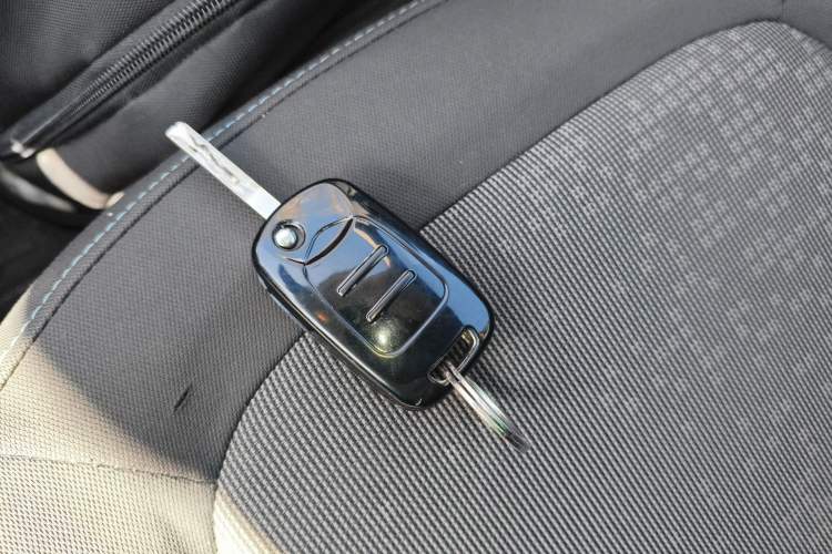 Used Wuling Hongguang MINIEV 2022 Easy Version Lithium Iron Phosphate Vehicle Key