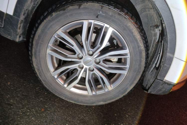 Used Geely Auto Emgrand X7 Sport 2020 1.8TD DCT Smart Connect PRO Right Front Wheel Hub