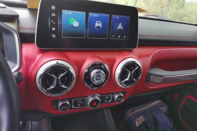 Used BAIC Off-Road BJ40 2023 2.0D Automatic Four-Wheel Drive Blade Hero Edition Adventurer Type (with Front and Rear Electronic Locks)