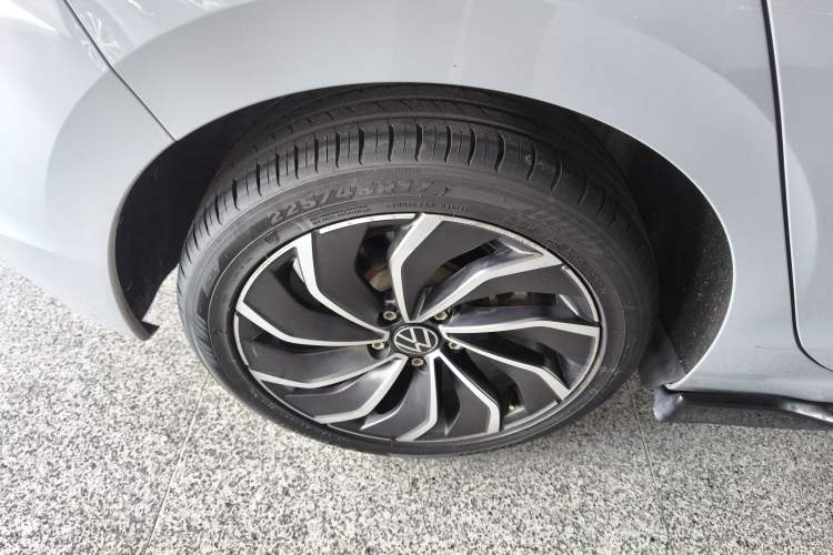Used Volkswagen Golf 2021 280TSI DSG Pro First Edition Exterior 5