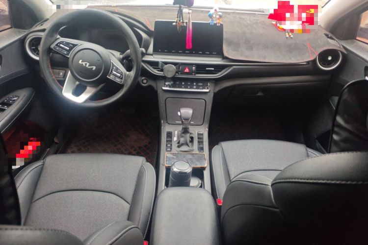 Used Kia K3 2021 Revised 1.5L CVT Fashion Edition Center Console