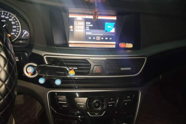 Used Geely Auto Emgrand GT 2015 2.4L Luxury Model
