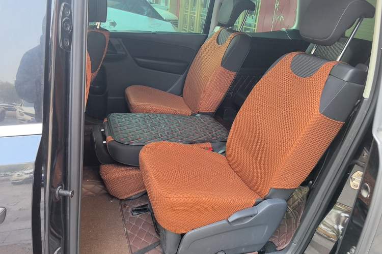 Used Volkswagen Sharan 2018 380TSI Comfort Edition 7-Seater
