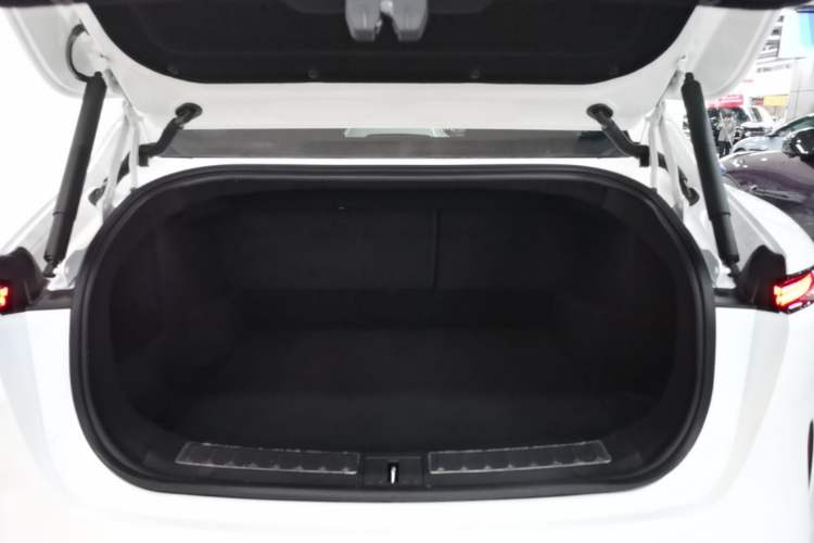 Used Avatr 11 2025 Year Updated Max Extended-Range Version Trunk