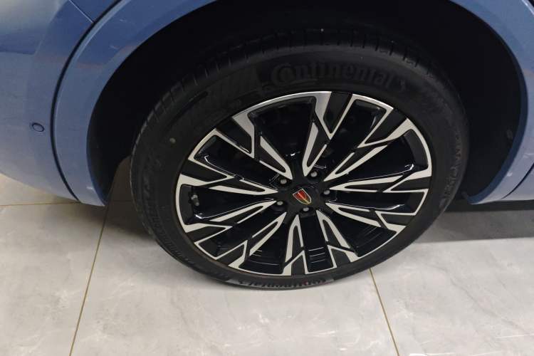 Used Hongqi HS5 2023 2.0T Four-Wheel Drive Flagship Pro Edition
