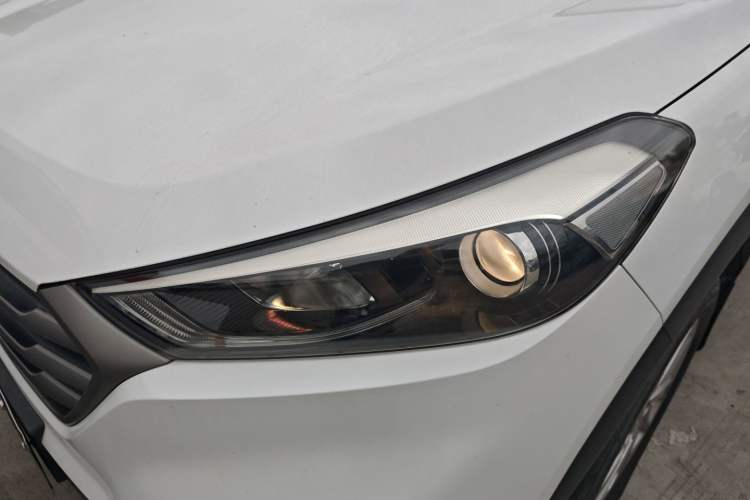 Used Hyundai Tucson 2015 1.6T Dual-Clutch Two-Wheel-Drive Smart Model
