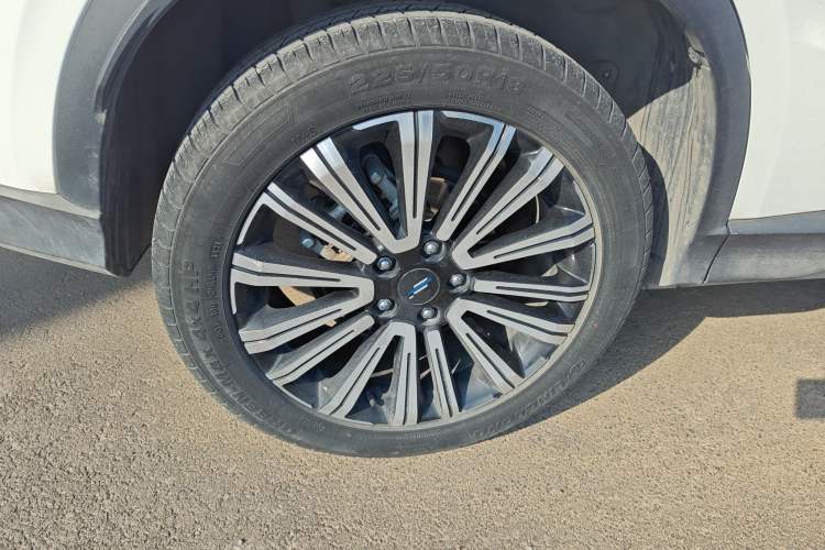 Used CHANGAN OSHAN X5 2021 Revised Version 1.5T DCT Luxury Edition
