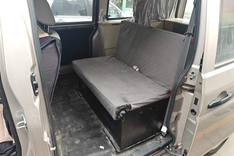 Used Jinbei Hiace X30 2021 1.5L Wealthy Edition Bus China VI Standard SWC15M Interior 4