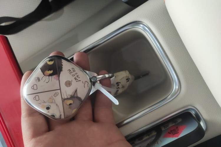 Used Wuling Bingo S 2025 Model 325km Flagship Edition Interior 1