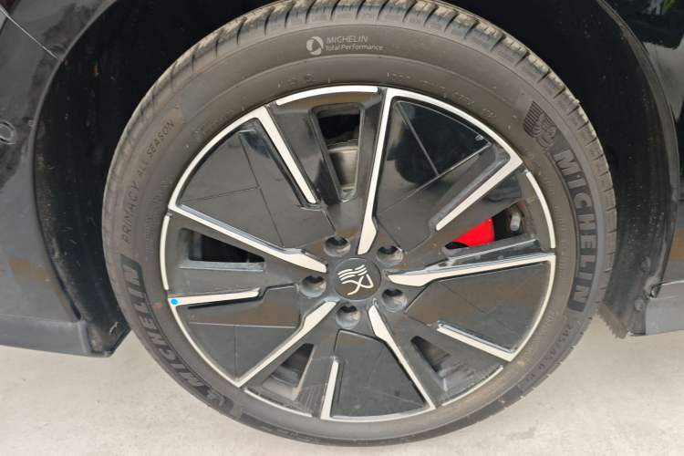 Used BYD Han L 2025 EV 701KM LiDAR Deluxe Edition
