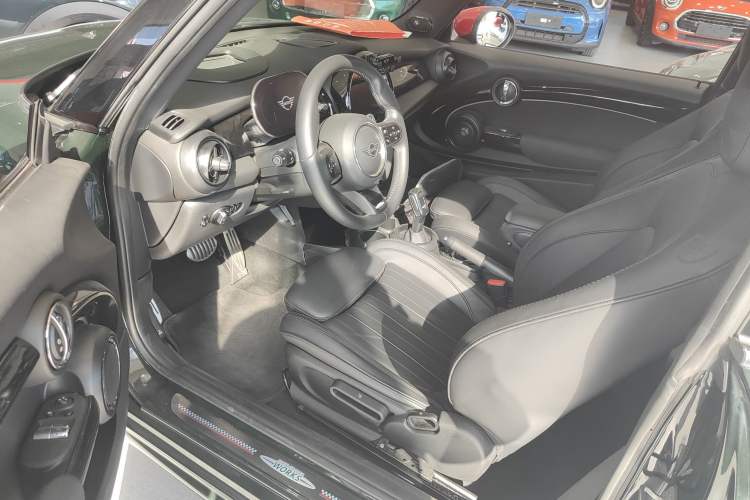 Used MINI JCW 2023 2.0T JOHN COOPER WORKS ALL-IN