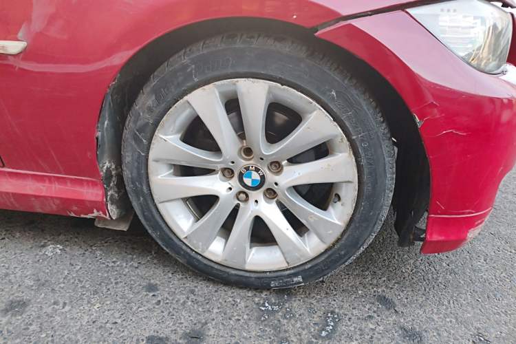 Used BMW 3 Series 2010 320i Luxury Model