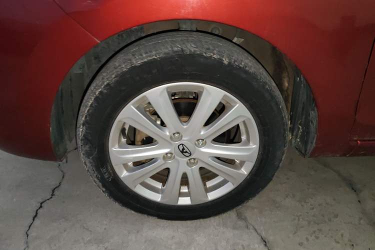 Used Cowin C3 2015 1.5L Manual Gold Diamond Edition