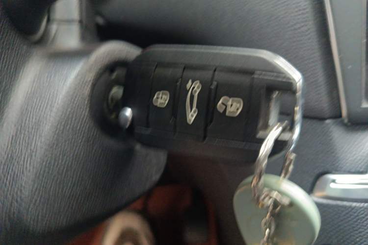 Used Peugeot 408 2014 1.8L Automatic Luxury Edition
