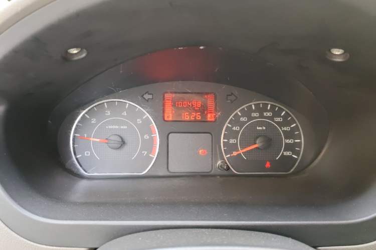 Used Wuling Rongguang V 2016 1.5L Practical Version Instrument Cluster