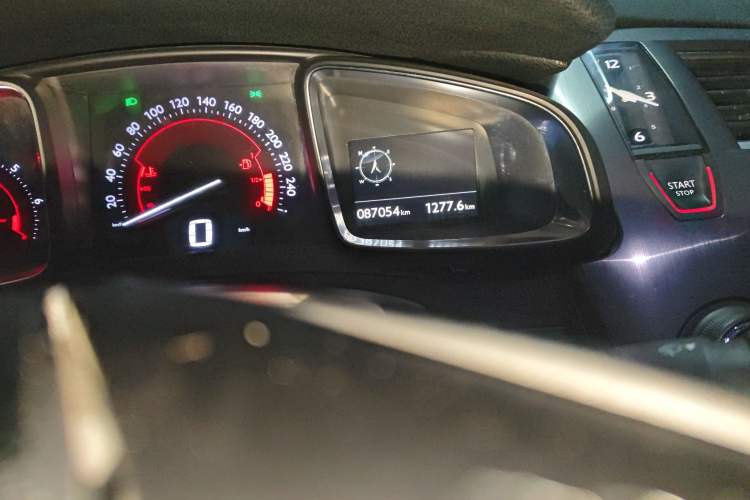 Used DS 5 2015 1.6T Luxury Edition THP160
