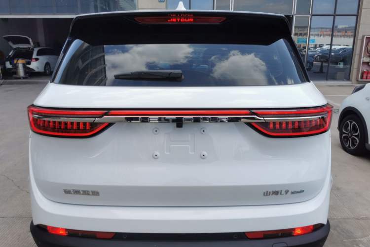 Used JETOUR Shanhai L9 2024 1.5TD 2DHT Pro 7-Seater