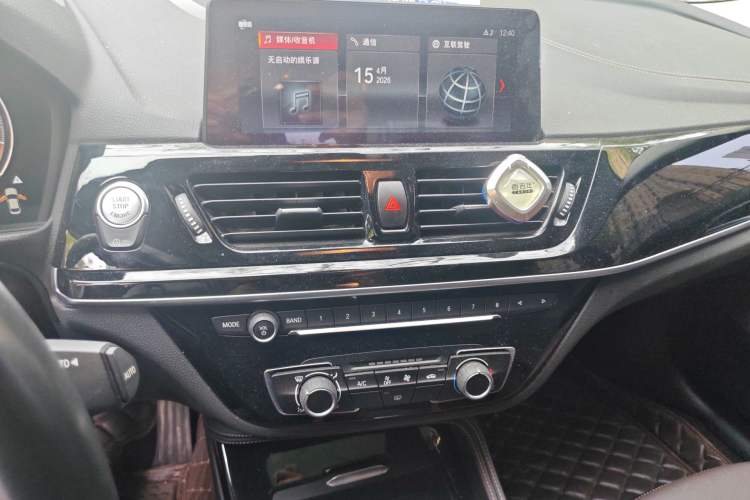 Used BMW 1 Series 2021 120i M Sport Night Edition Audio And AC Panel