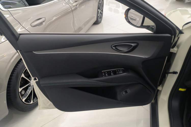 Used BYD Seal 06 New Energy 2024 DM-i 120KM Prestige Model