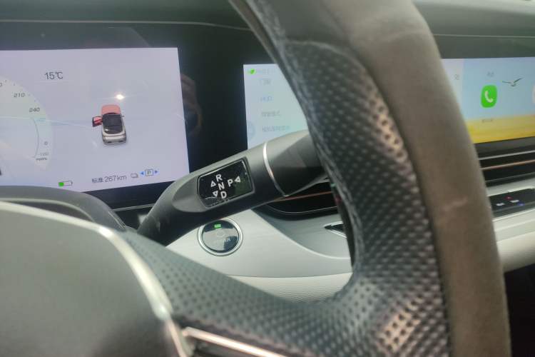 Used ARCFOX Alpha S 2021 708S+ 160kW Gear Lever