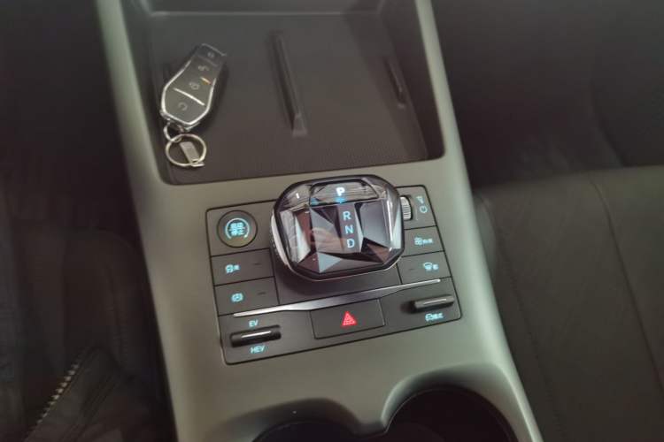 Used BYD Qin PLUS 2025 DM-i Smart Drive 55KM Leading Model
