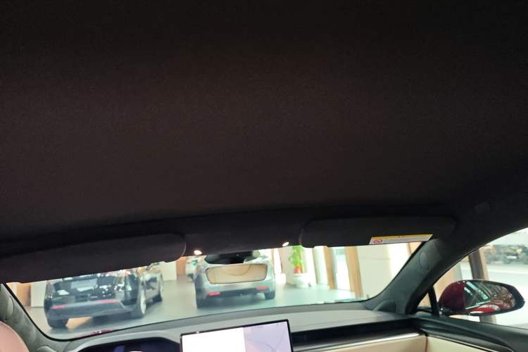 Used Tesla Model S 2023 Three-Motor All-Wheel-Drive Plaid Version
