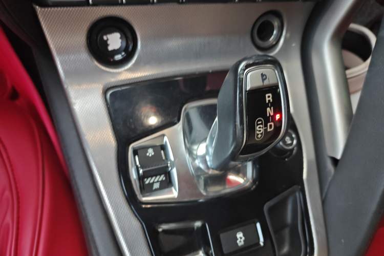 Used Jaguar F-TYPE 2015 3.0 SC Hardtop Version
