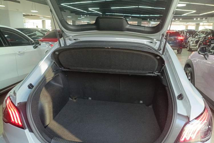 Used MG 6 2023 1.5T XLINE Shark-Hunting Edition Trunk