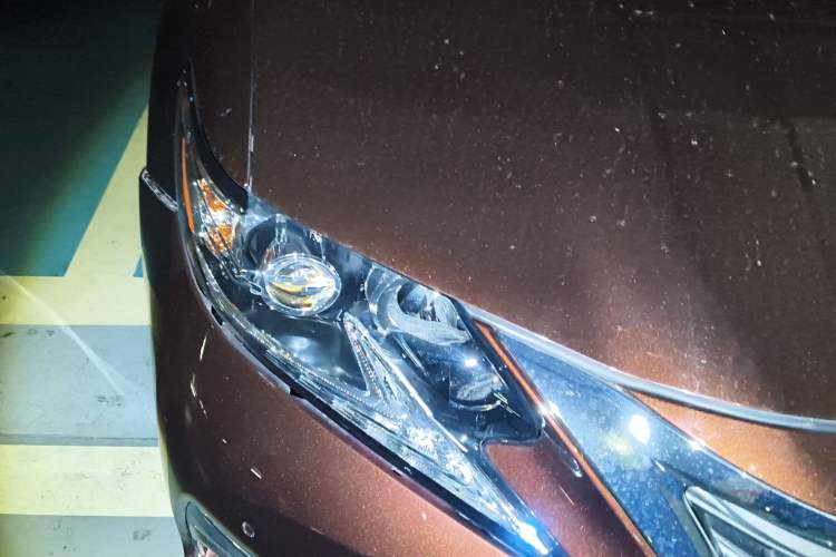 Used Lexus ES 2015 300h Comfort Edition
