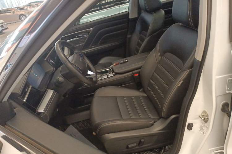 Used Venucia Star 2023 260T Starful Achievement Edition Pro