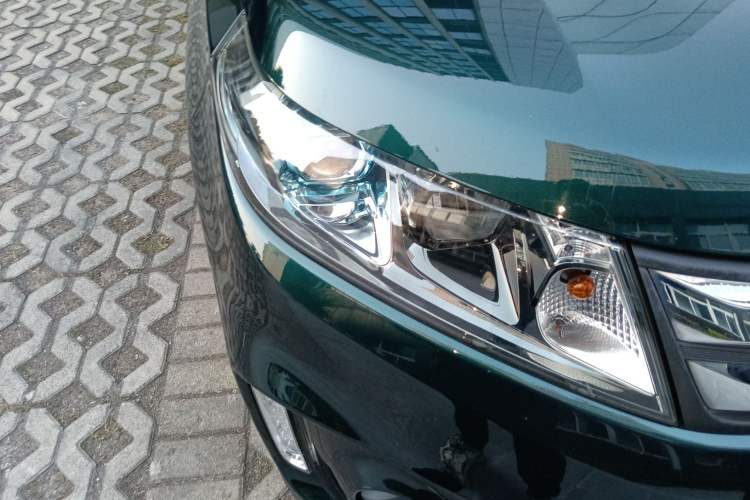 Used Suzuki Vitara 2016 1.4T Automatic 4x4 Flagship Model Right Front Headlight