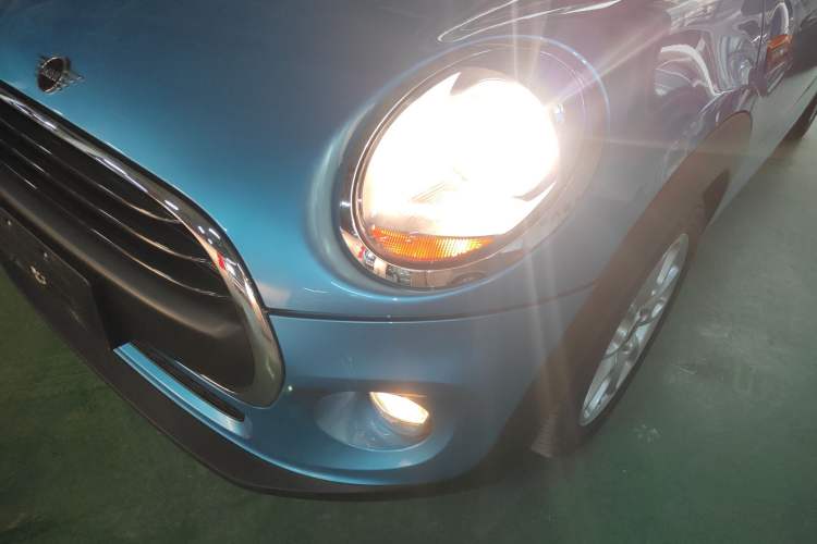 Used MINI 2018 1.5T ONE
