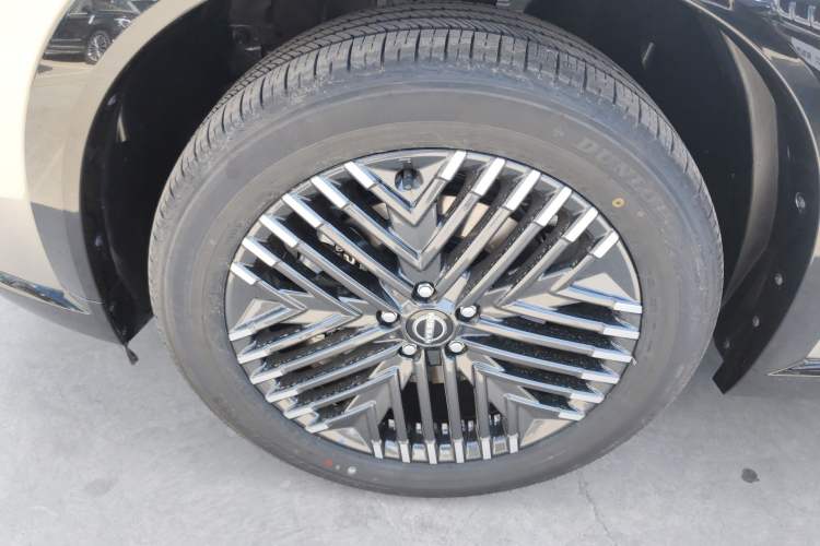 Used Nissan Pathfinder 2024 380 VC-TURBO Four-Wheel Drive Intelligent Driving Version 6 Seats Exterior 4