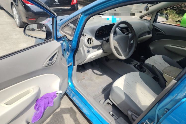 Used Chevrolet Sail 2013 Sedan 1.2L Manual Warm Edition Driver Seat