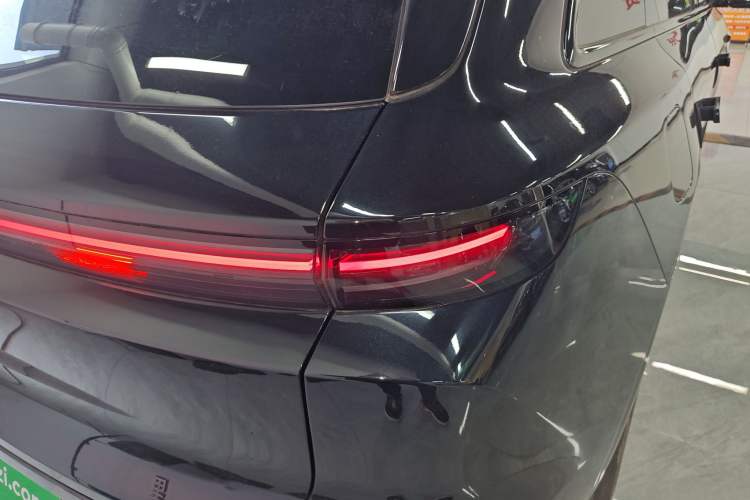 Used Li Auto L6 2025 Pro Smart Refresh Edition Right Rear Taillight