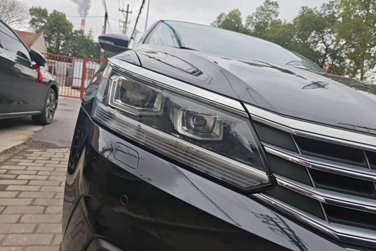 Used Volkswagen Passat 2016 380TSI DSG Prestige Edition
