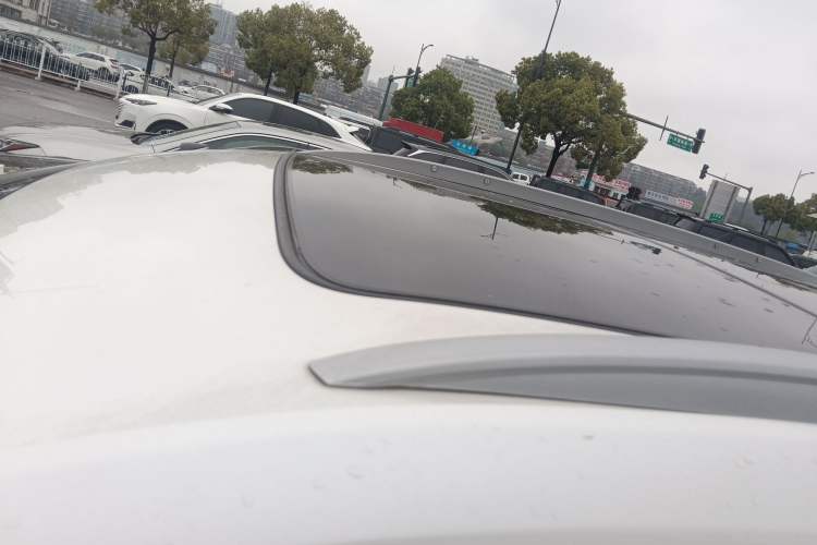 Used Cadillac XT5 2018 25T Luxury Model