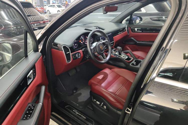 Used Porsche Cayenne 2019 Cayenne 3.0T