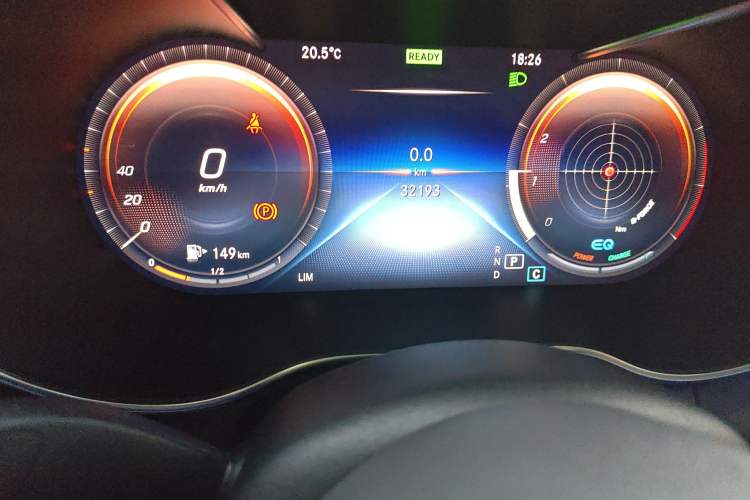 Used Mercedes-Benz C-Class 2021 C 260 L Sport Edition Star Collection Odometer Close Up