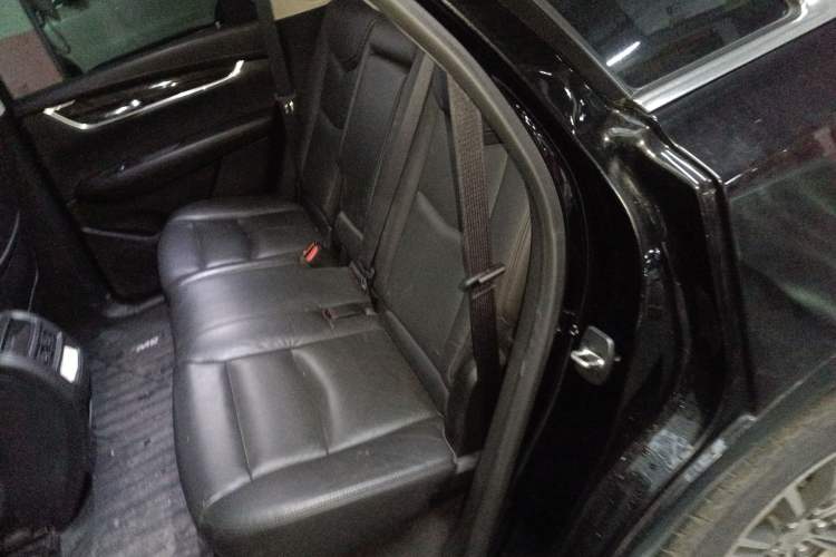 Used Cadillac XT5 2016 25T Luxury Model