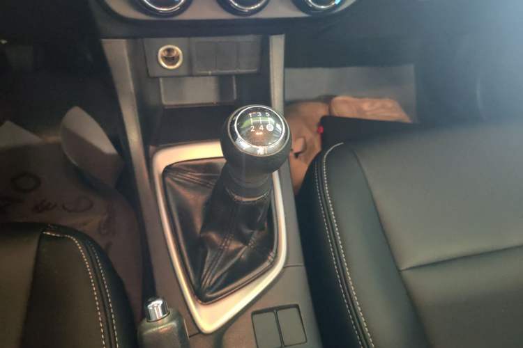 Used Toyota Levin 2014 1.6G Manual Elite Edition Gear Lever