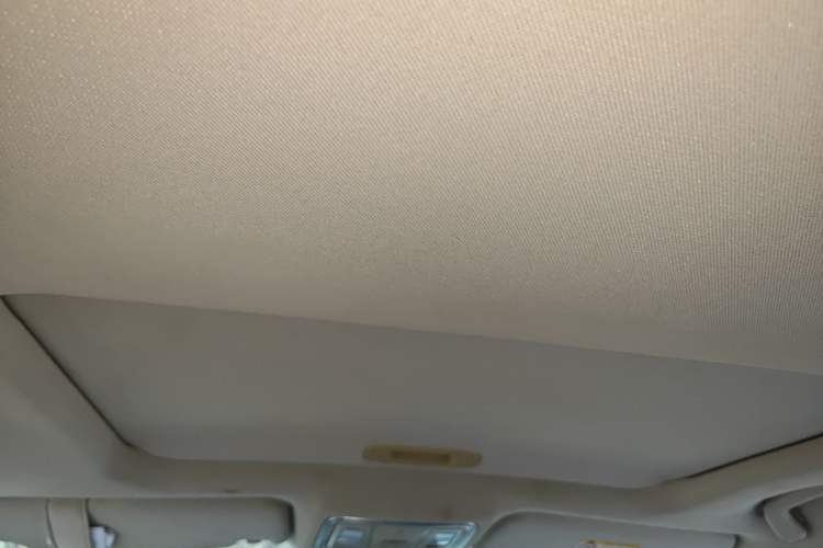 Used Geely Auto Vision X6 2016 1.8L Manual Luxury Model
