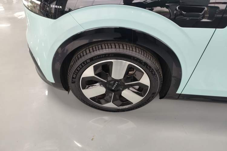 Used Zeekr MIX 2025 Intelligent Driving Version Left Front Wheel Hub