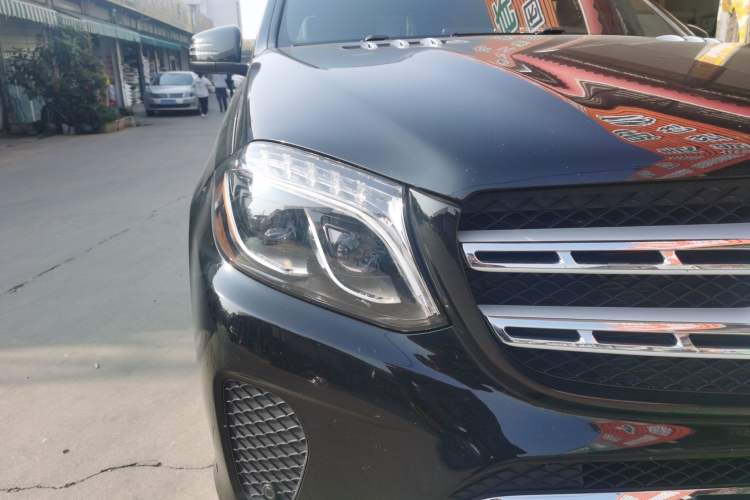 Used Mercedes-Benz GLS 
