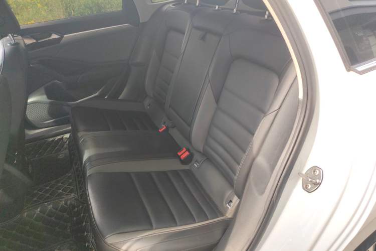 Used Volkswagen Sagitar 2020 280TSI DSG Comfort Version China VI Standard Left Rear Seat