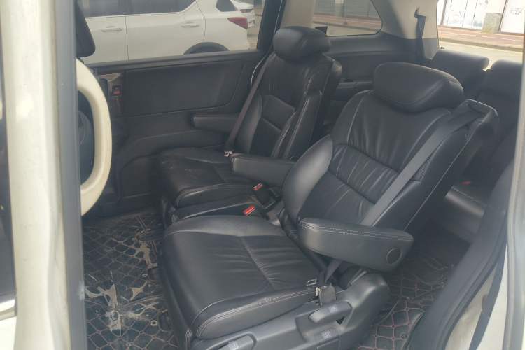 Used Honda Odyssey 2017 2.4L Smart Edition Left Rear Seat