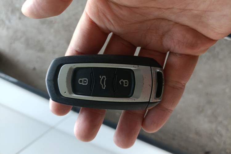 Used Geely Auto Emgrand GS 2016 Sports Edition 1.8L Manual LingShang Model
